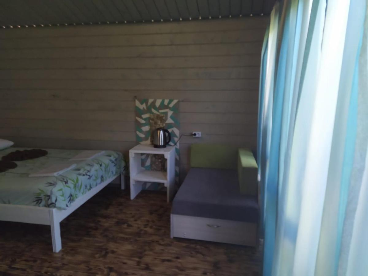 Guest House Lev Pizunda Exterior photo